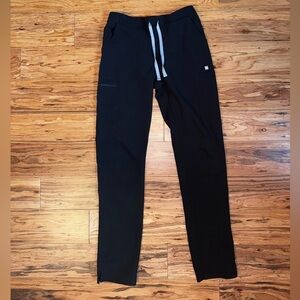 Figs black scrub pants